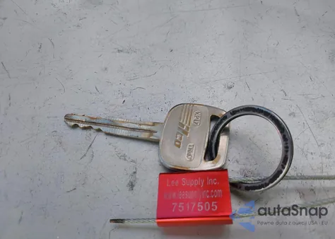 1997 Toyota Camry Le z USA, uszkodzony, nr VIN 4T1BG22K7VU096803